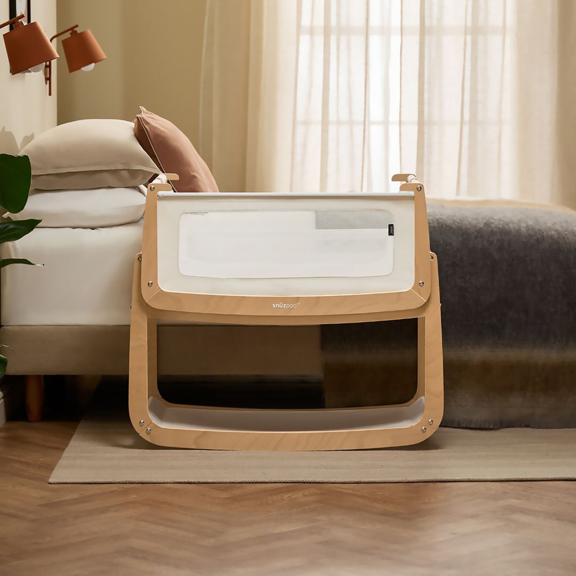 Snuz SnuzPod5 Bedside Bassinet | Bambi Baby