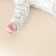 Almohadilla de cuna Naturepedic con funda transpirable para Halo - Natural - Bambi Baby