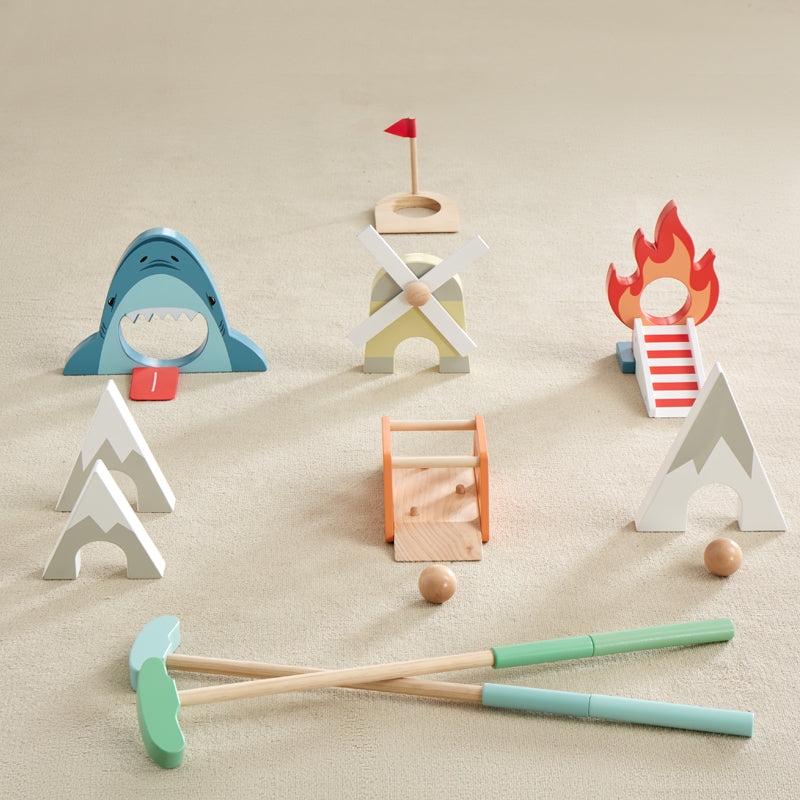 Wonder and Wise Putt Putt Golf- Bambi Baby