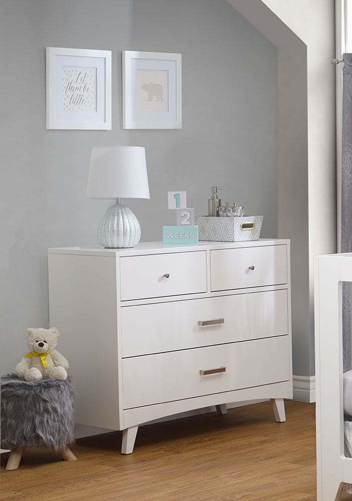 Sorelle Soho 4 Drawer Dresser- Bambi Baby
