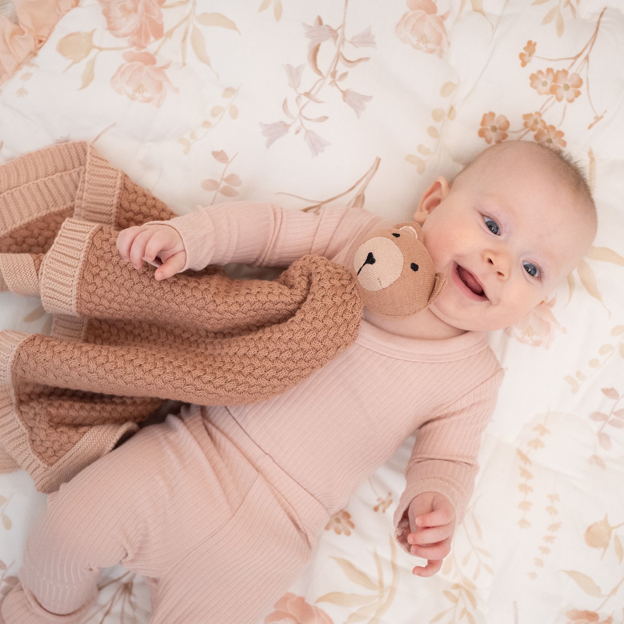 Crane Baby Violet Knitted Teddy Bear Lovie Blanket- Bambi Baby