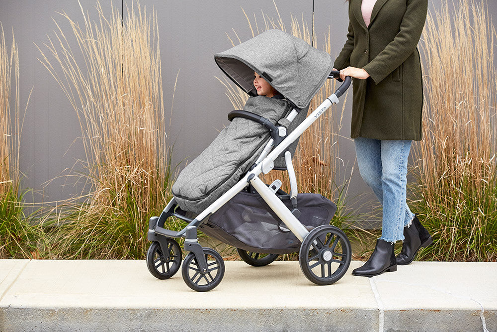 UPPAbaby Cozy Ganoosh- Bambi Baby