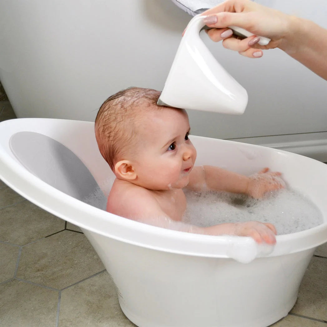Shnuggle Washy Bath Jug - White/Grey- Bambi Baby