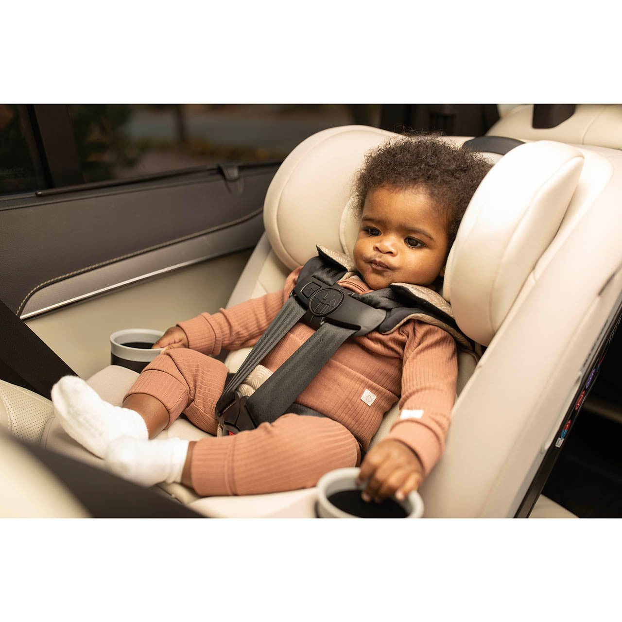 Maxi Cosi Magellan LiftFit Convertible Car Seat- Bambi Baby