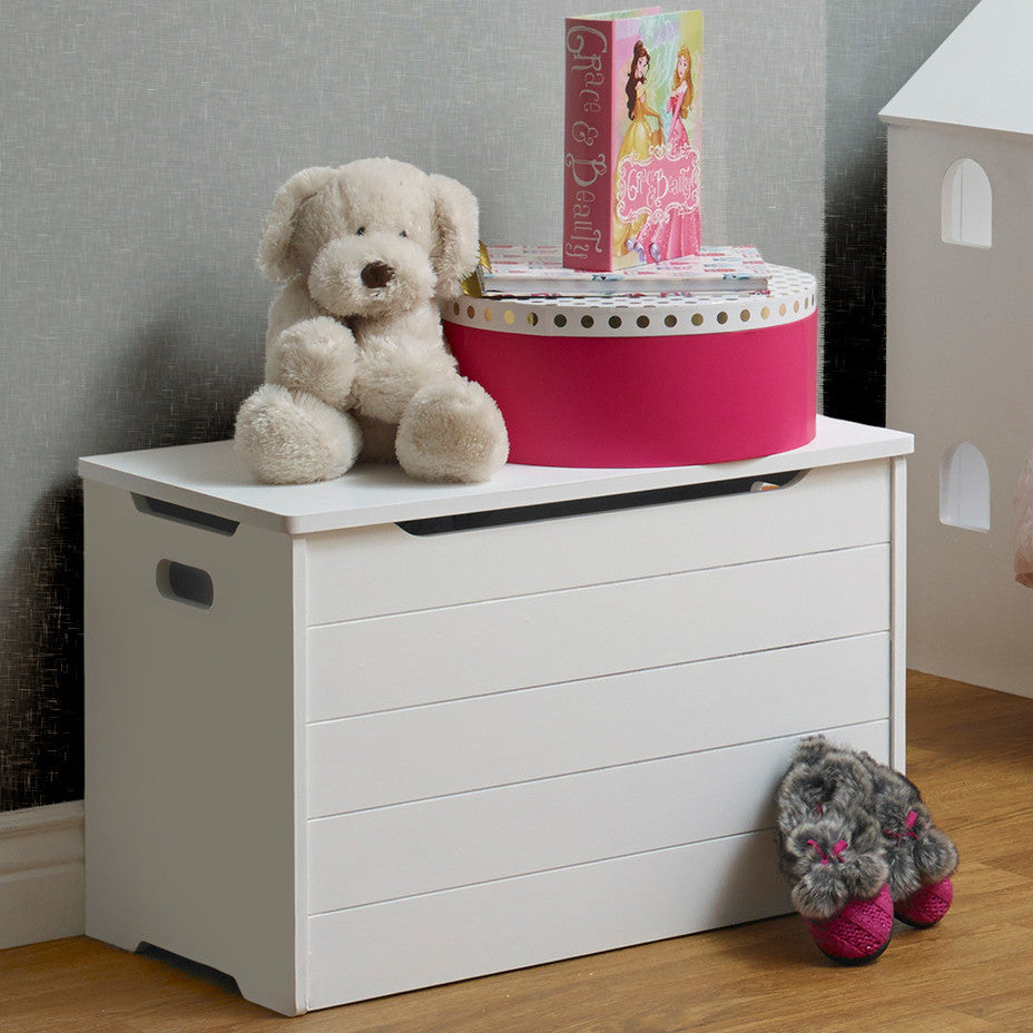 Sorelle Farmhouse Toy Box in White- Bambi Baby